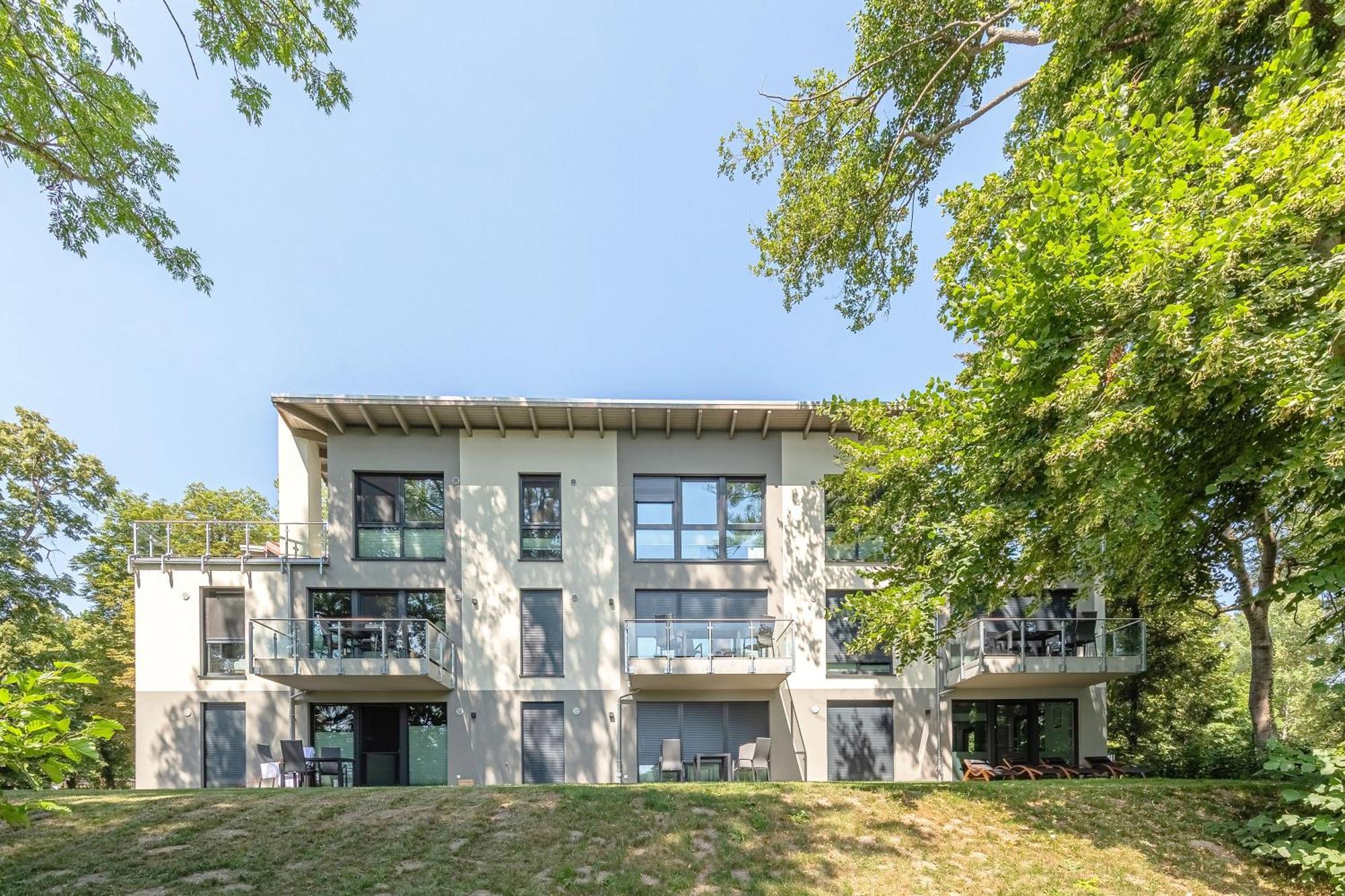 Gluecksraum - Modernes Apartment Mit Panoramablick, Kamin & Wohlfuehlambiente Krakow am See Dış mekan fotoğraf