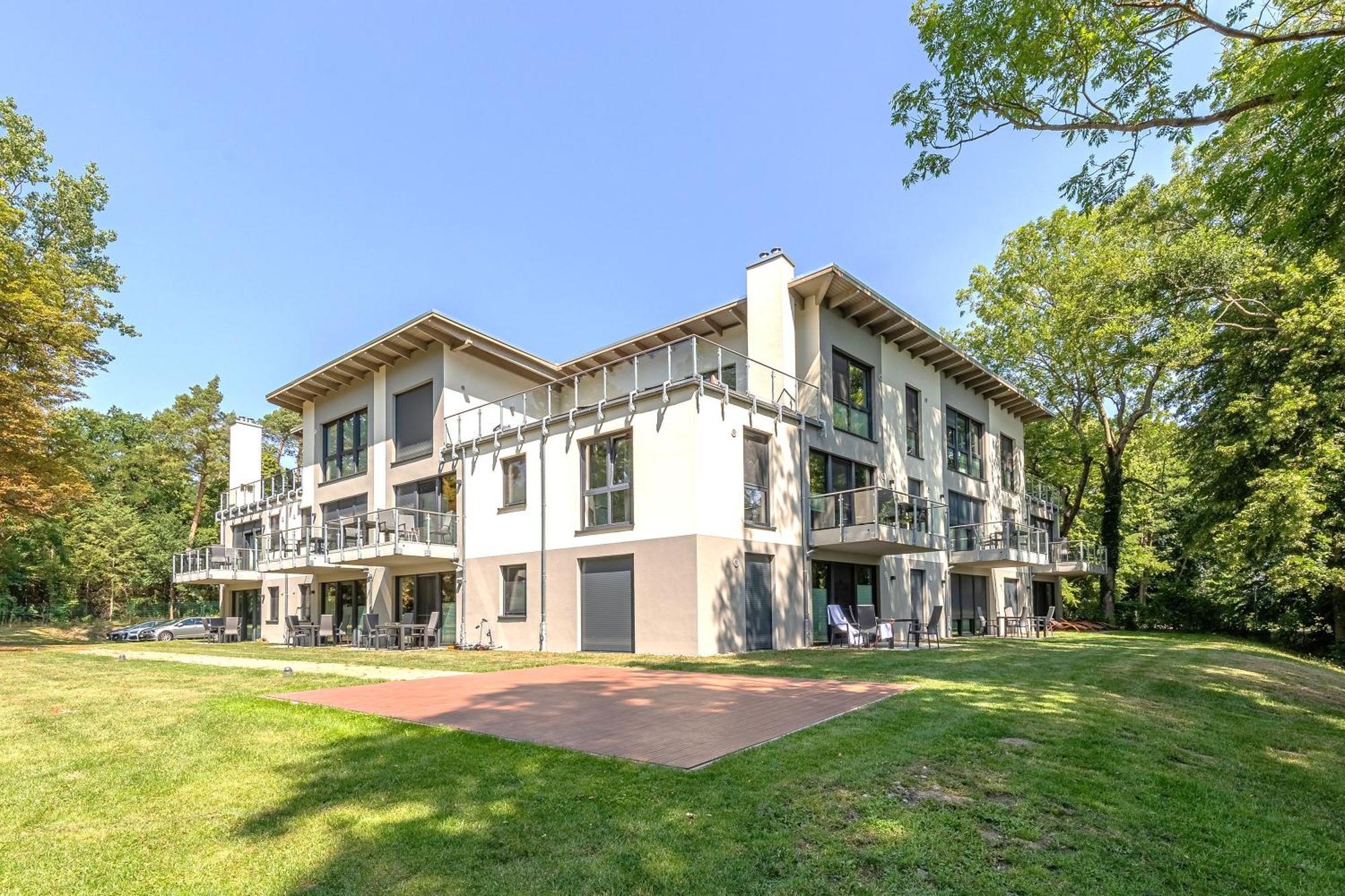 Gluecksraum - Modernes Apartment Mit Panoramablick, Kamin & Wohlfuehlambiente Krakow am See Dış mekan fotoğraf